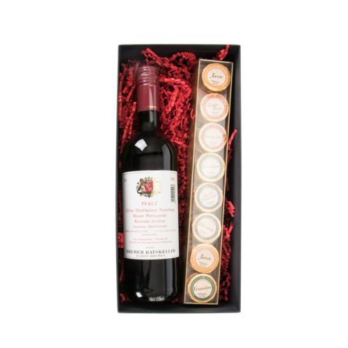 Präsentbox mit trockenem Rowein und Golddublonen